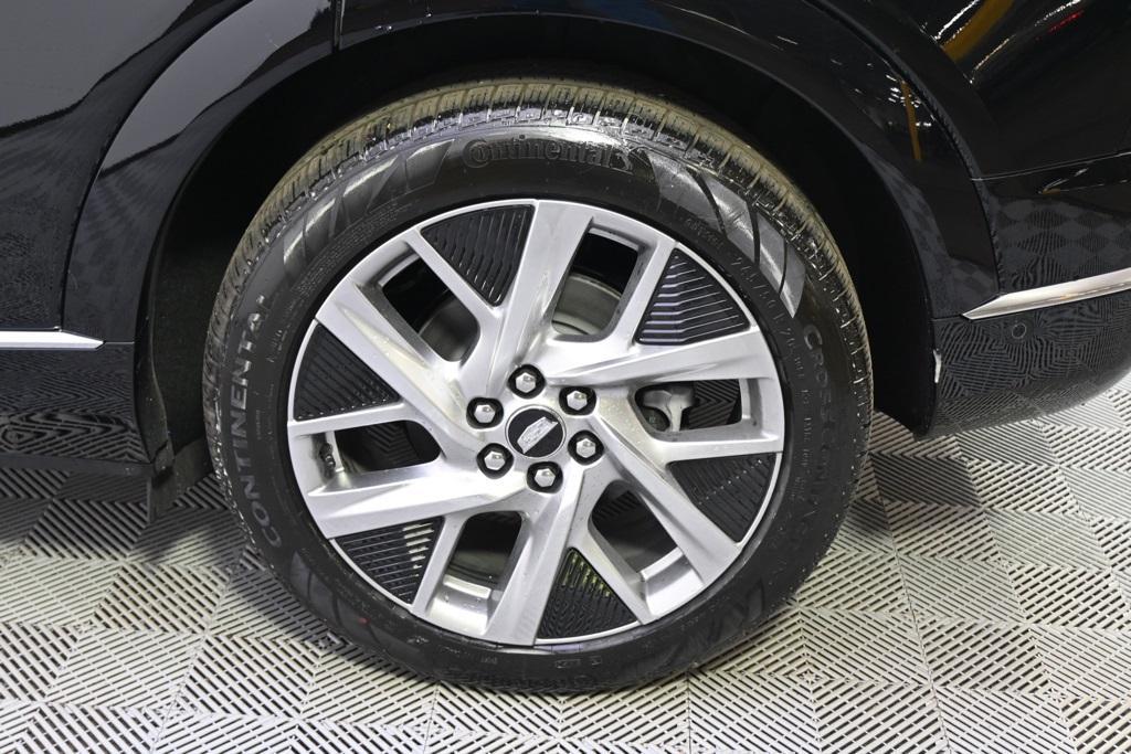 new 2025 Cadillac OPTIQ car, priced at $55,064