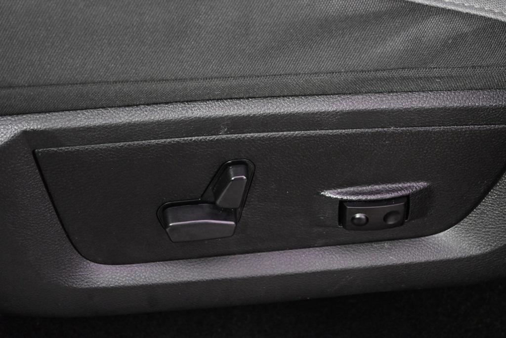 used 2023 Ram 1500 Classic car, priced at $29,555