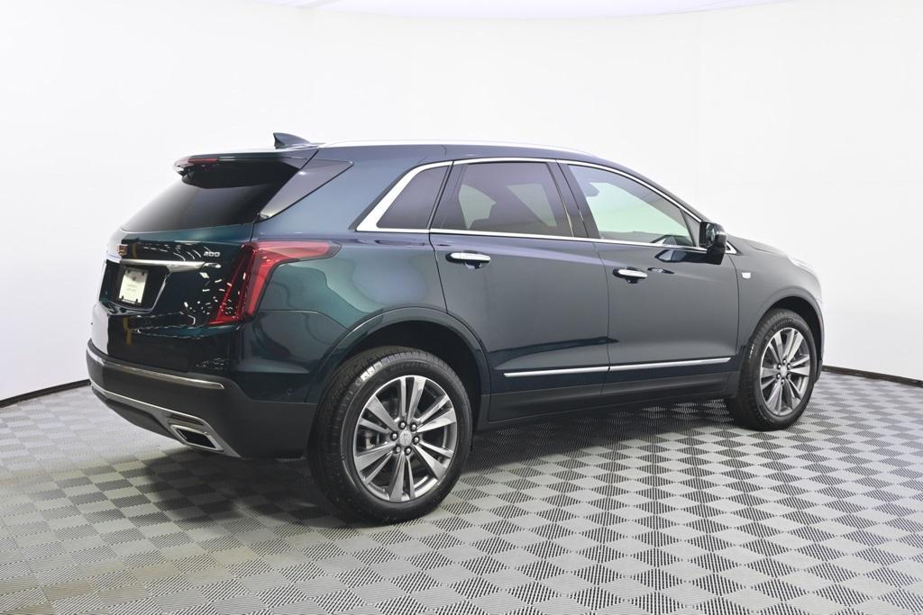 new 2025 Cadillac XT5 car, priced at $59,390