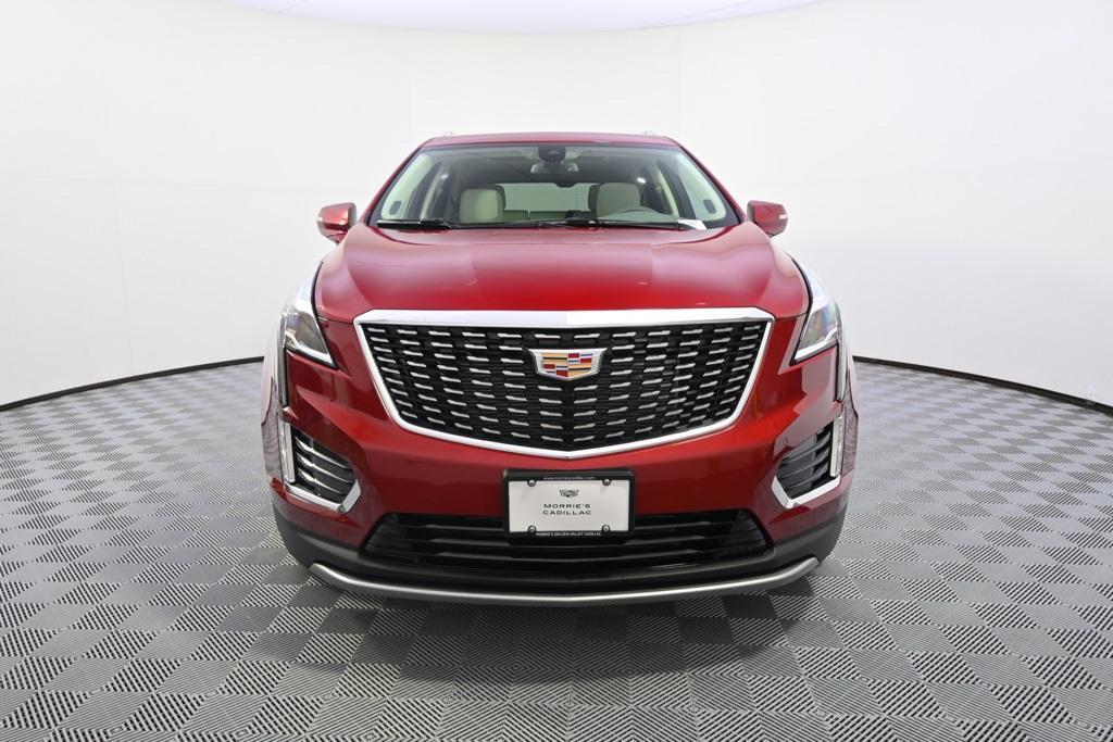 new 2025 Cadillac XT5 car, priced at $55,425