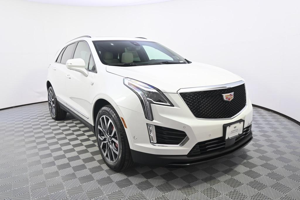 new 2025 Cadillac XT5 car, priced at $64,585