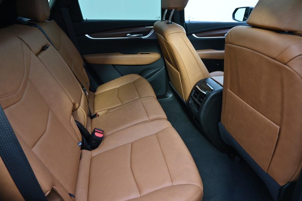 new 2024 Cadillac XT5 car, priced at $54,998
