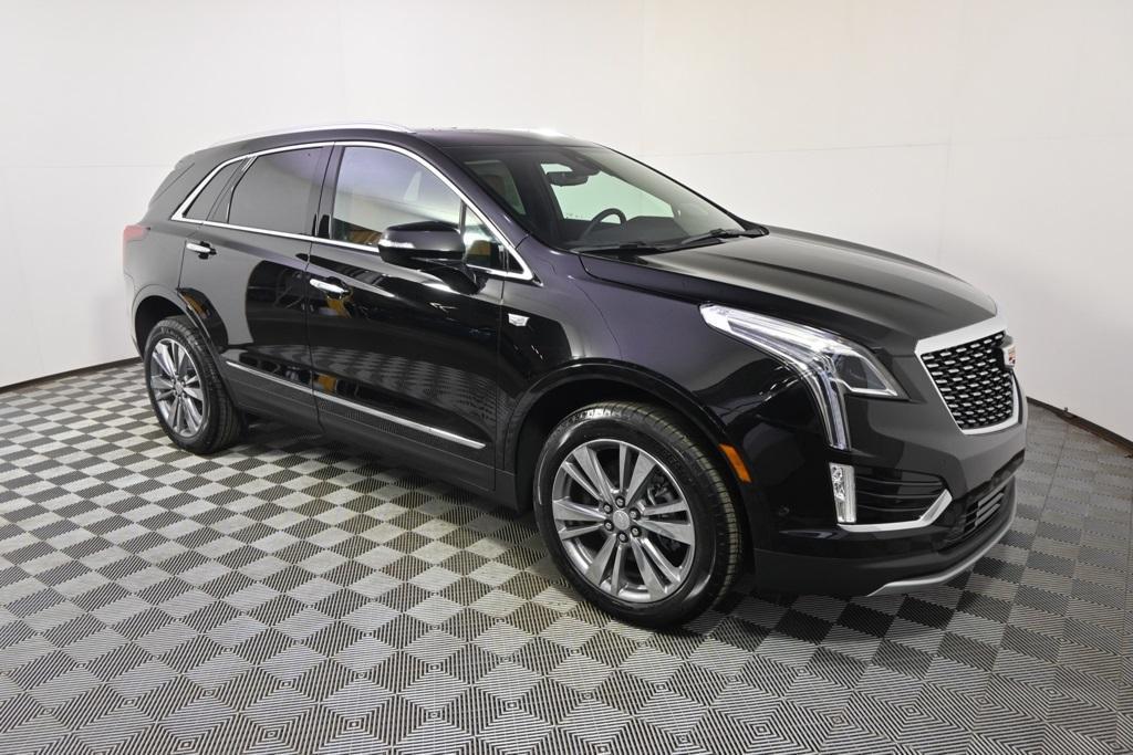 new 2025 Cadillac XT5 car, priced at $58,640