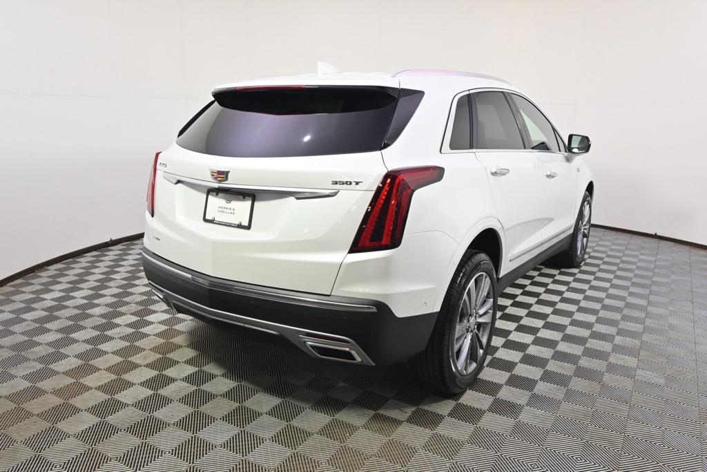 new 2025 Cadillac XT5 car, priced at $57,395