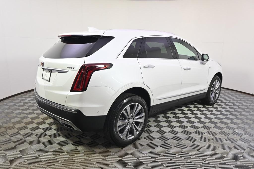 new 2025 Cadillac XT5 car, priced at $57,395