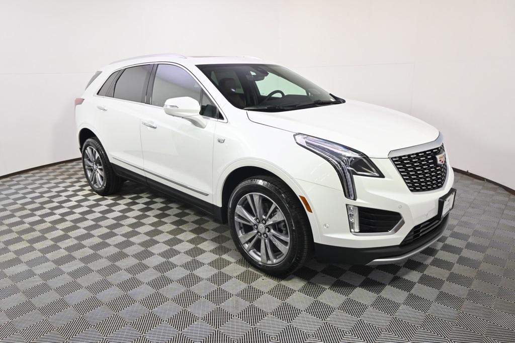 new 2025 Cadillac XT5 car, priced at $57,395