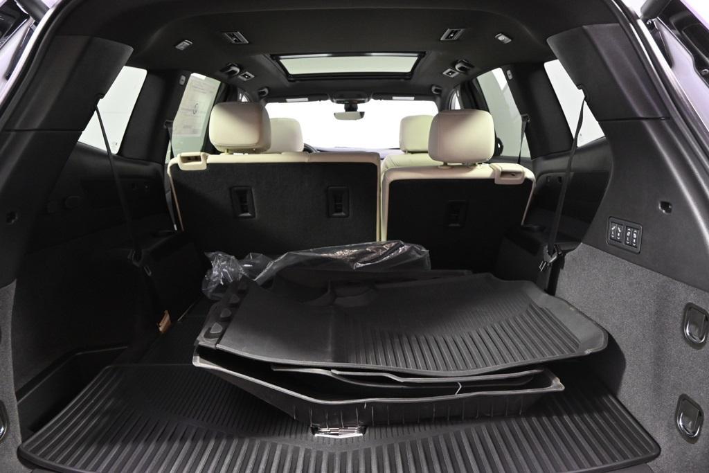 new 2025 Cadillac XT6 car, priced at $67,935