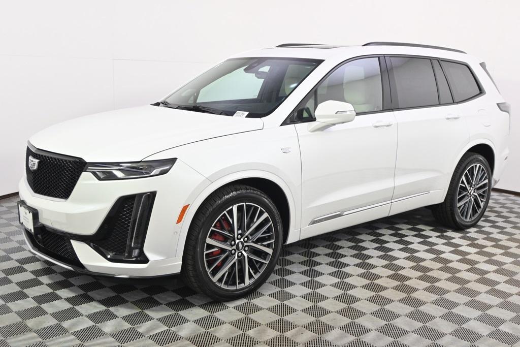 new 2025 Cadillac XT6 car, priced at $67,935