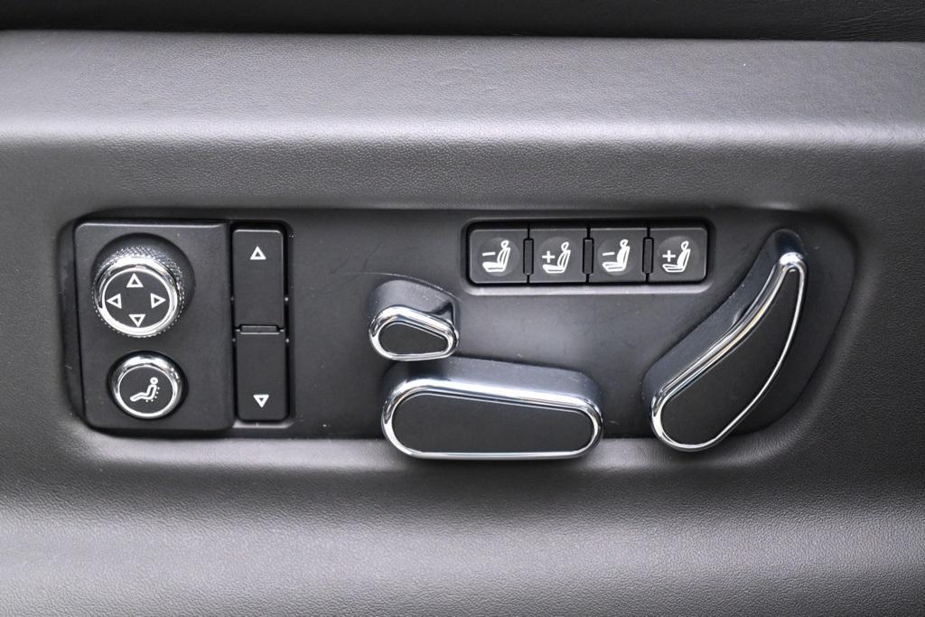 used 2021 Bentley Bentayga car, priced at $141,444