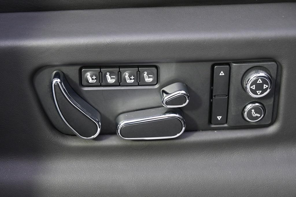 used 2021 Bentley Bentayga car, priced at $141,444