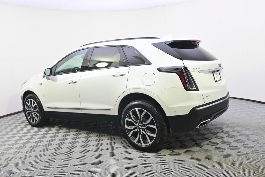 new 2025 Cadillac XT5 car, priced at $64,585