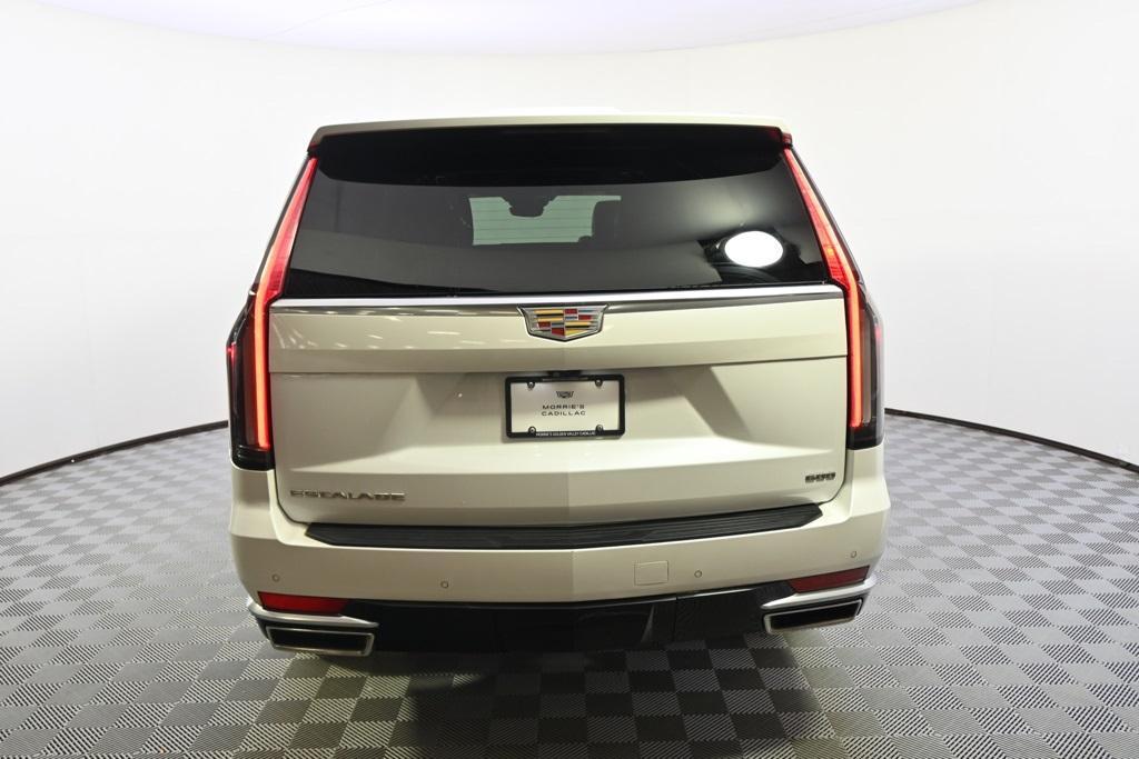 used 2022 Cadillac Escalade ESV car, priced at $59,998