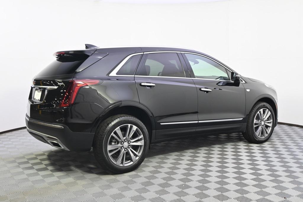 new 2025 Cadillac XT5 car, priced at $56,060