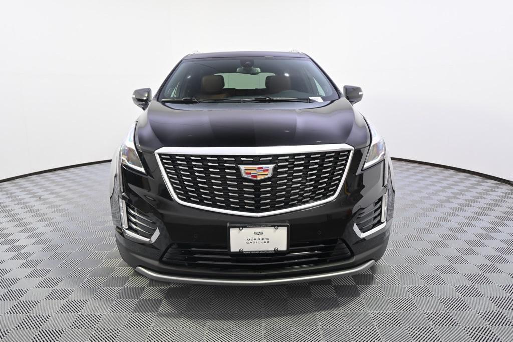 new 2025 Cadillac XT5 car, priced at $56,060