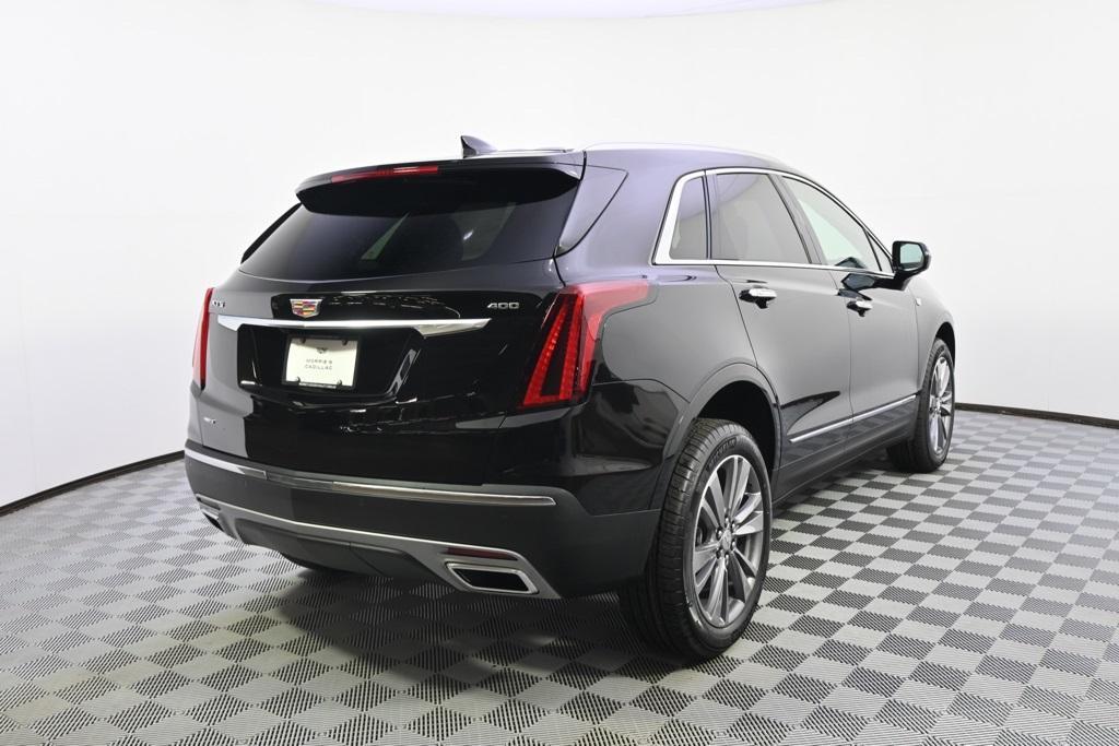 new 2025 Cadillac XT5 car, priced at $56,060