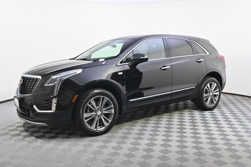 new 2025 Cadillac XT5 car, priced at $56,060