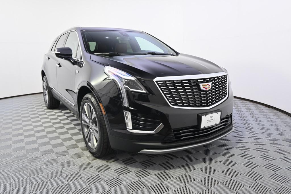 new 2025 Cadillac XT5 car, priced at $56,060