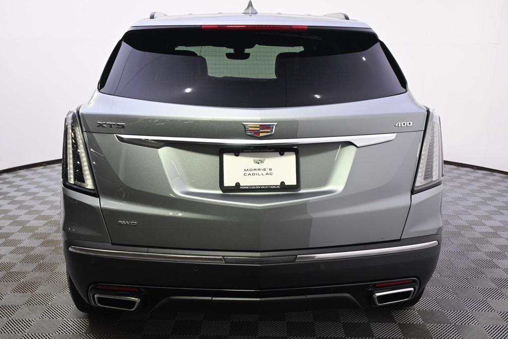 new 2025 Cadillac XT5 car, priced at $57,498