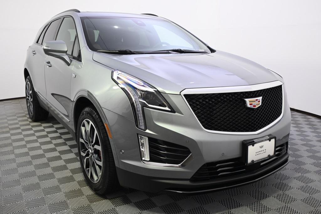 new 2025 Cadillac XT5 car, priced at $57,498