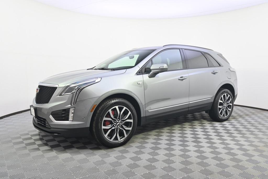 new 2025 Cadillac XT5 car, priced at $63,900