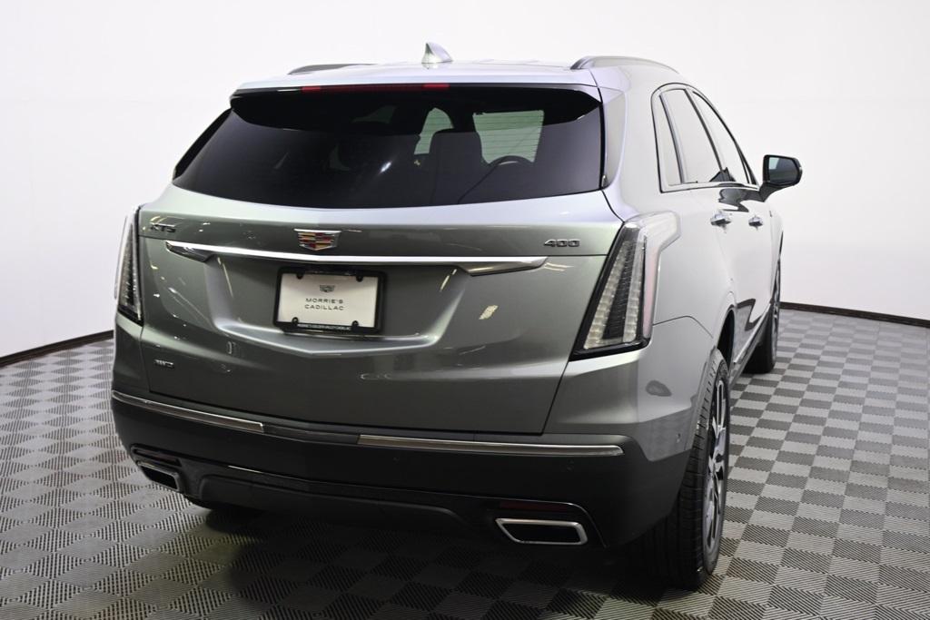 new 2025 Cadillac XT5 car, priced at $57,498
