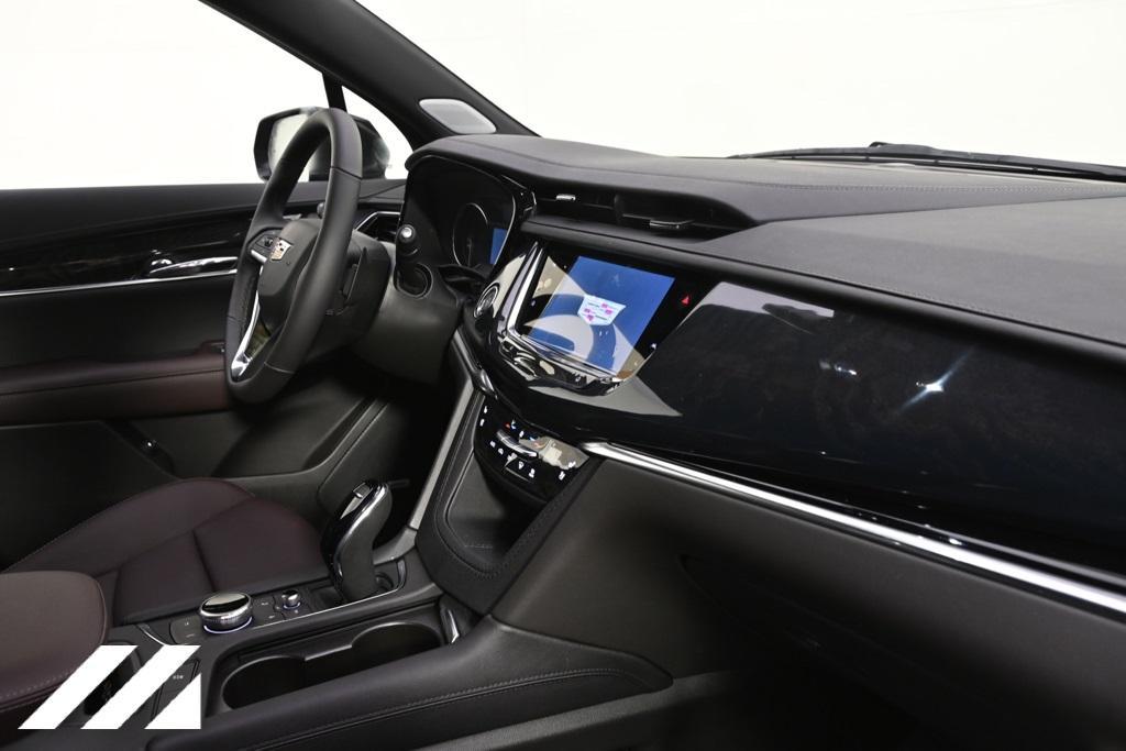 new 2024 Cadillac XT6 car, priced at $57,990