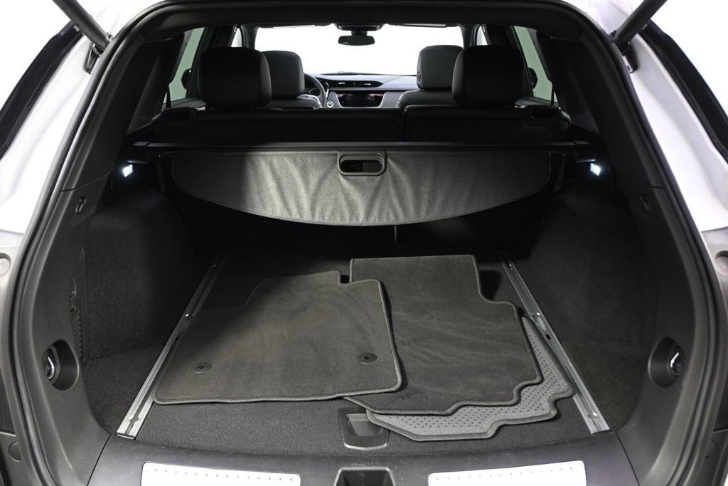 used 2025 Cadillac XT5 car, priced at $44,444