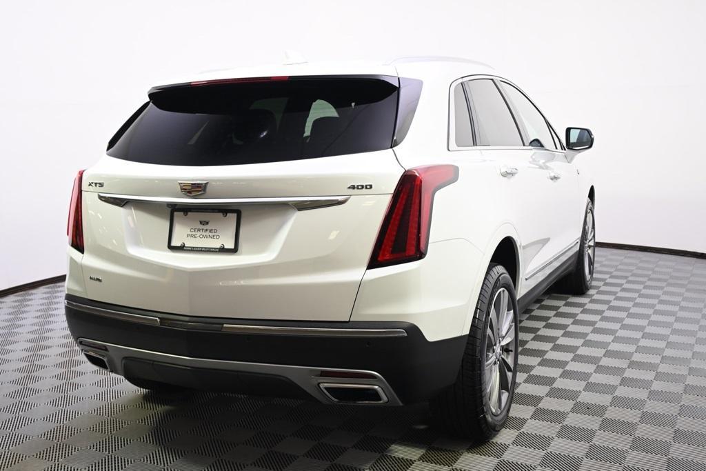 used 2025 Cadillac XT5 car, priced at $44,444