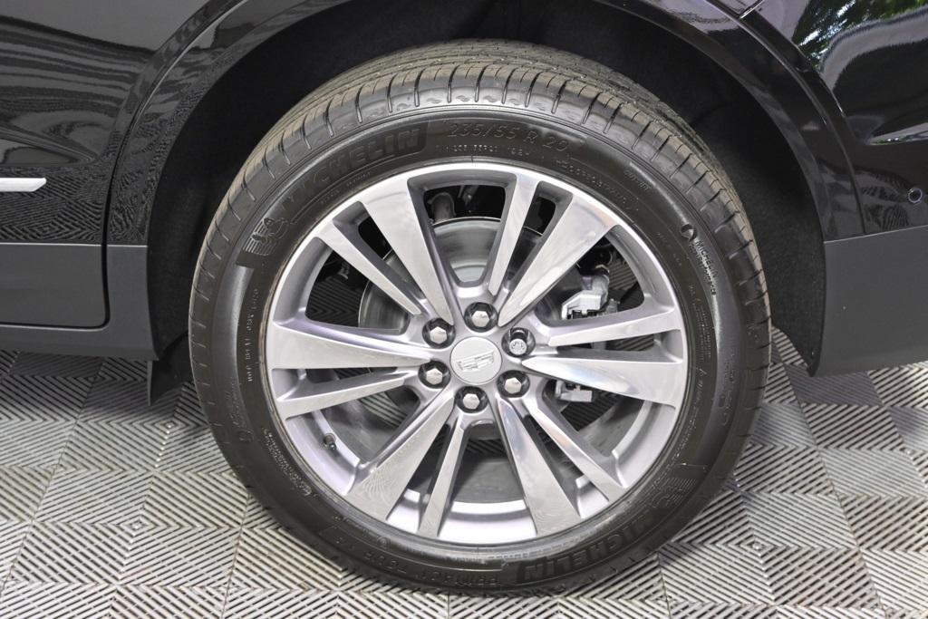 new 2025 Cadillac XT5 car, priced at $58,964