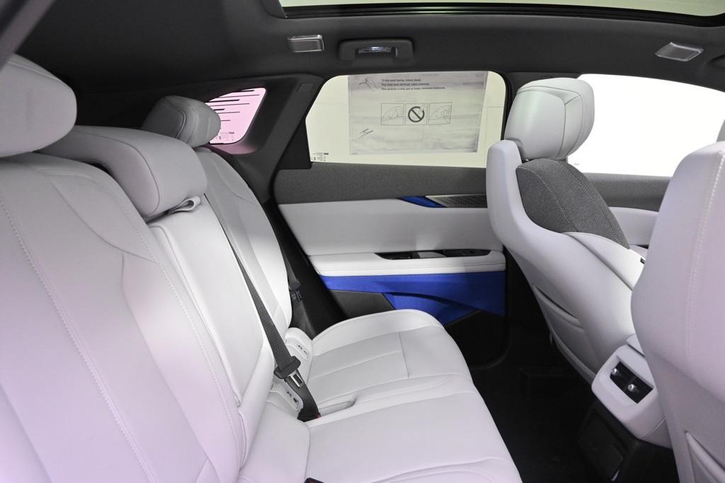 new 2025 Cadillac OPTIQ car, priced at $55,289