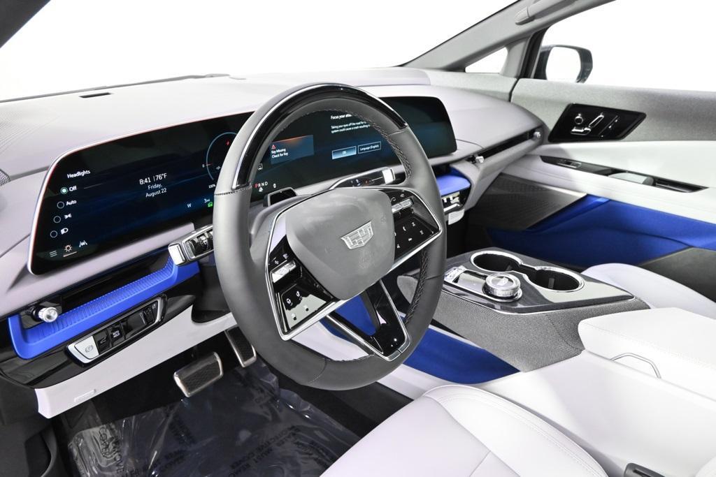 new 2025 Cadillac OPTIQ car, priced at $55,289