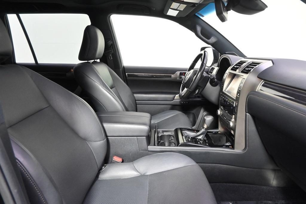 used 2020 Lexus GX 460 car, priced at $46,998