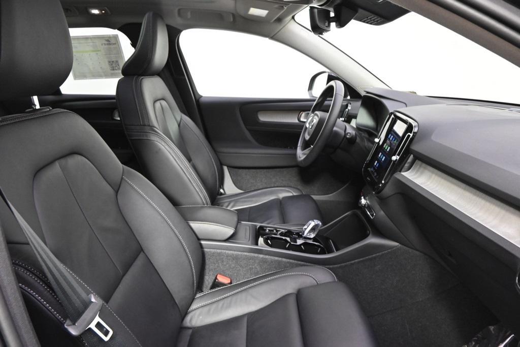 used 2024 Volvo XC40 car, priced at $30,888