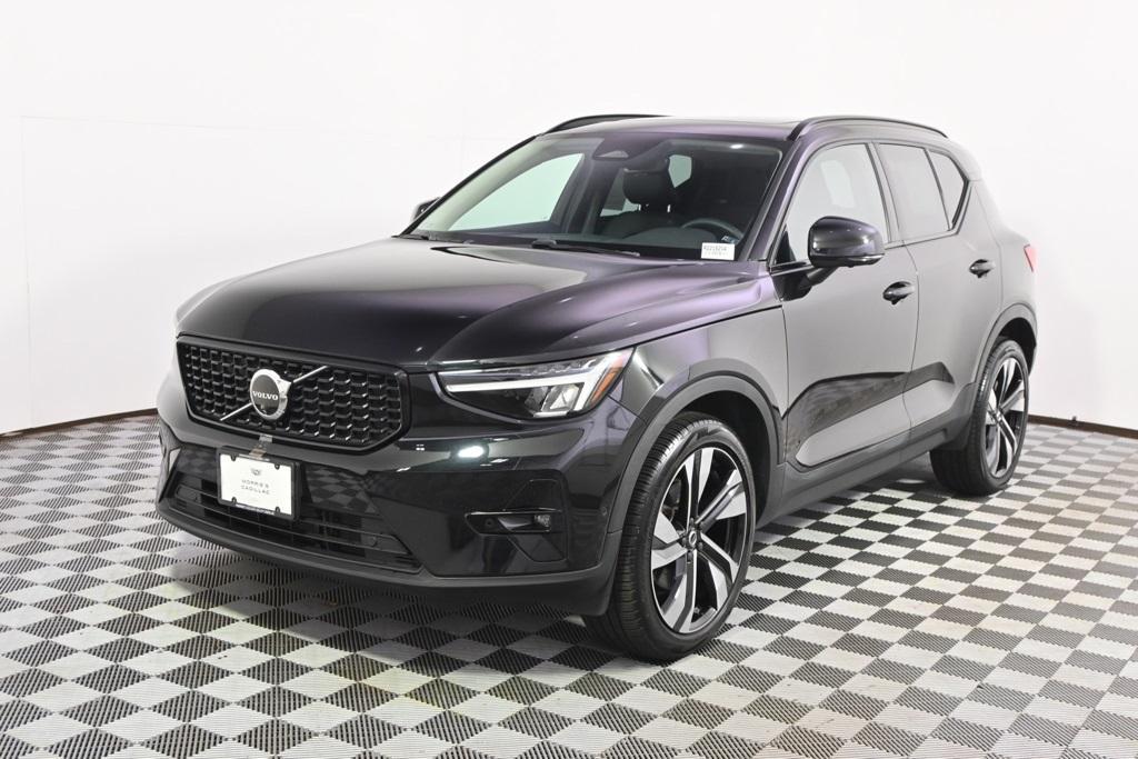 used 2024 Volvo XC40 car, priced at $30,998