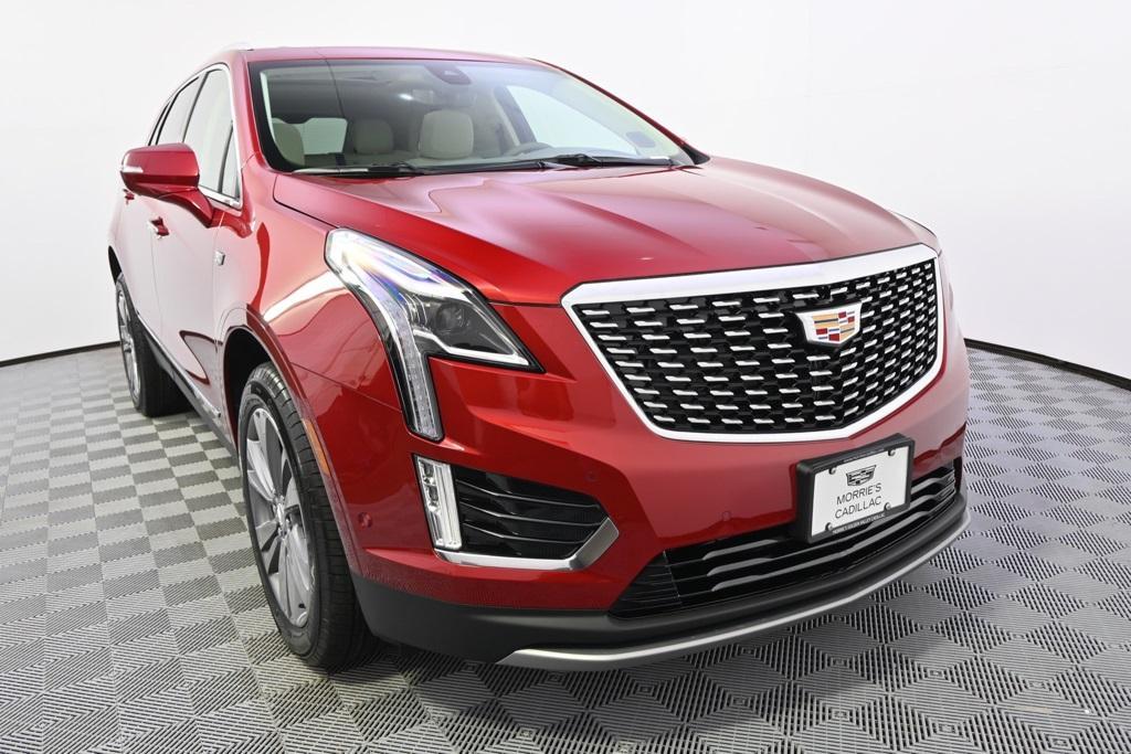 new 2025 Cadillac XT5 car, priced at $56,784