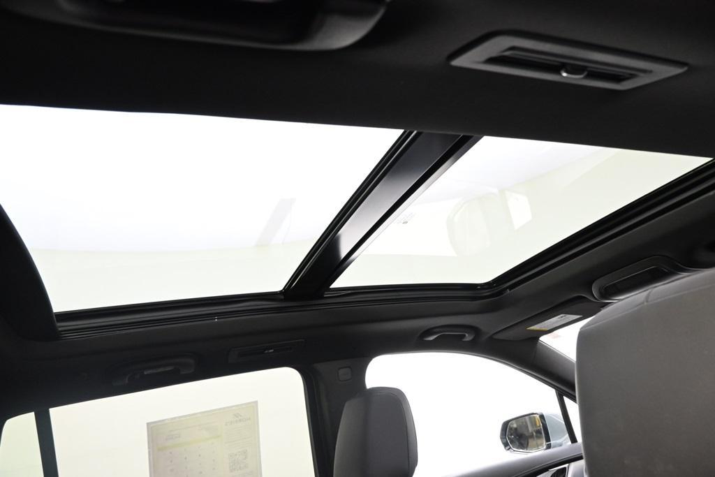 used 2025 Cadillac XT6 car, priced at $41,555