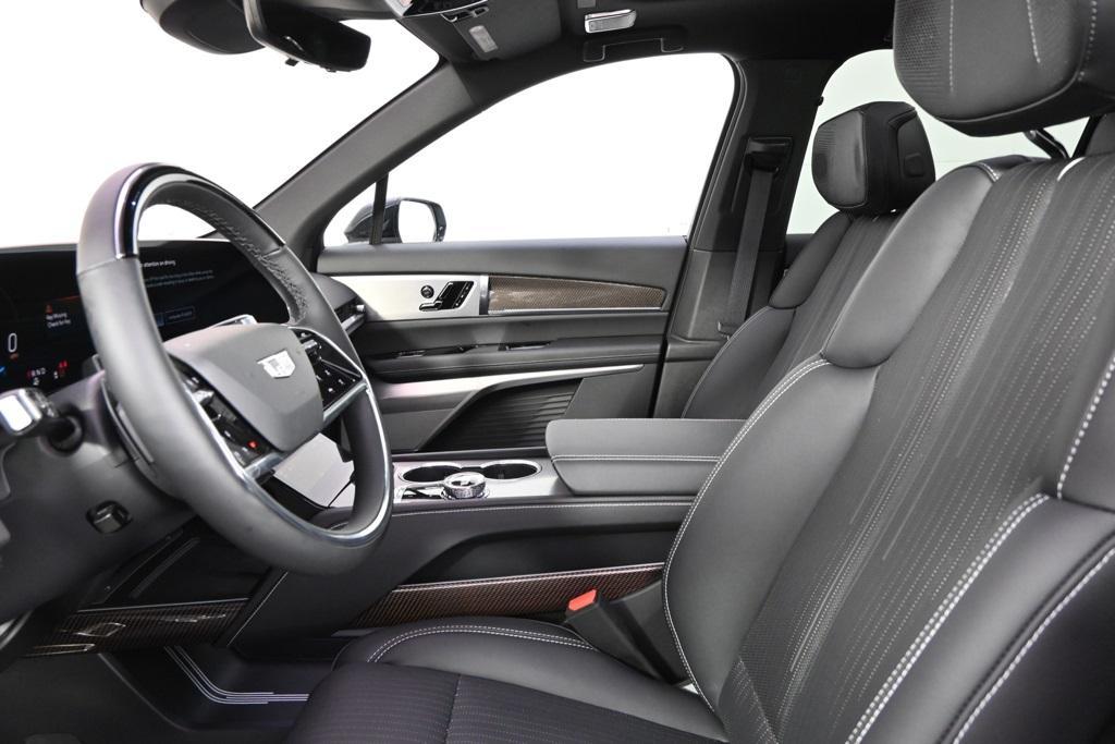 new 2026 Cadillac VISTIQ car, priced at $79,090