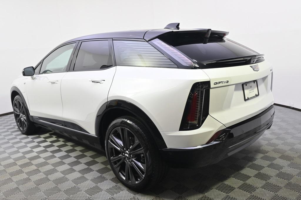 new 2025 Cadillac OPTIQ car, priced at $61,397
