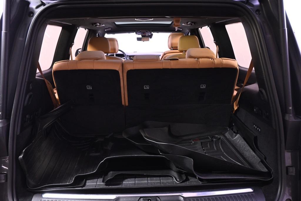 used 2022 Jeep Grand Wagoneer car, priced at $55,555