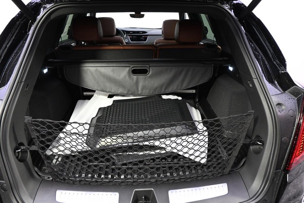 new 2025 Cadillac XT5 car, priced at $59,959