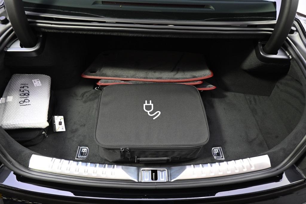 new 2025 Bentley Flying Spur car, priced at $308,340