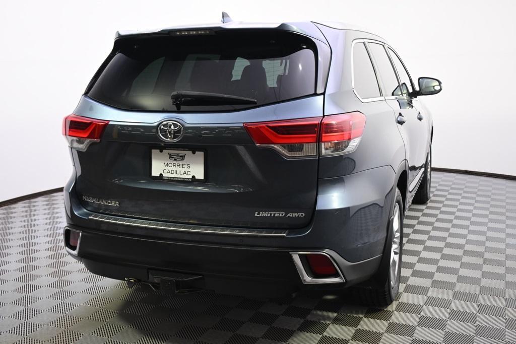 used 2019 Toyota Highlander car, priced at $28,998