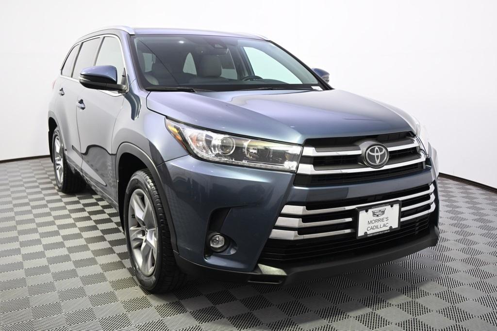 used 2019 Toyota Highlander car, priced at $28,998