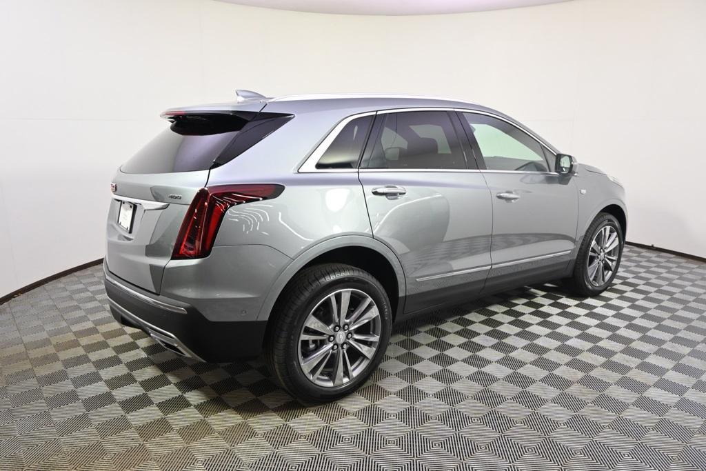 new 2025 Cadillac XT5 car, priced at $57,050