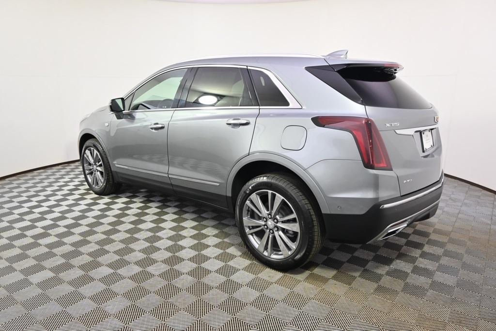 new 2025 Cadillac XT5 car, priced at $57,050