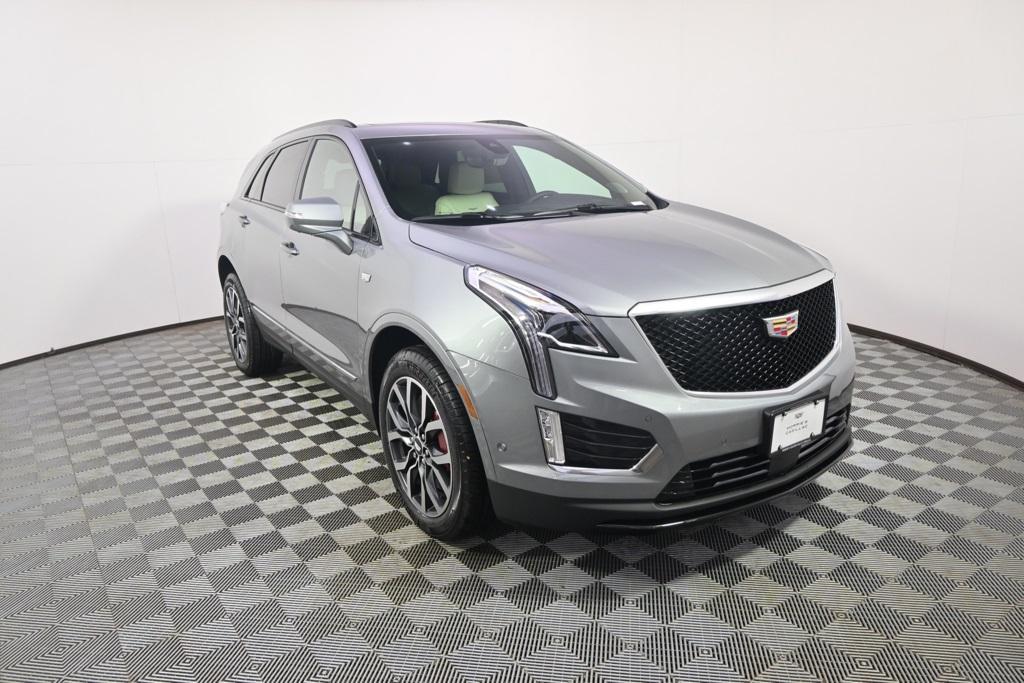 new 2025 Cadillac XT5 car, priced at $61,965