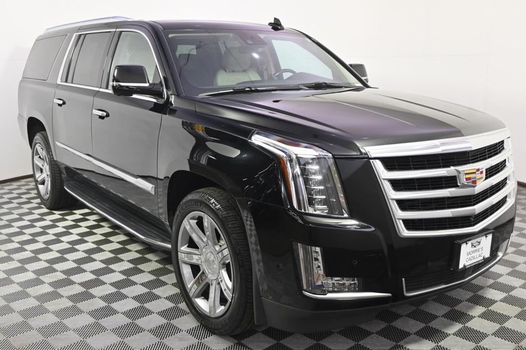 used 2020 Cadillac Escalade ESV car, priced at $38,998