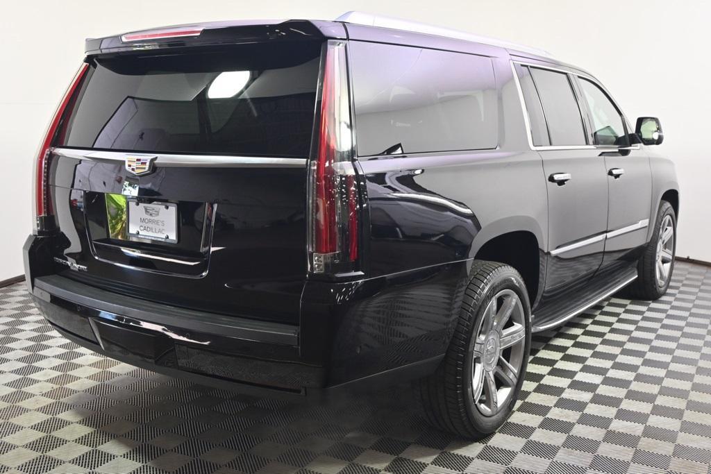 used 2020 Cadillac Escalade ESV car, priced at $38,998