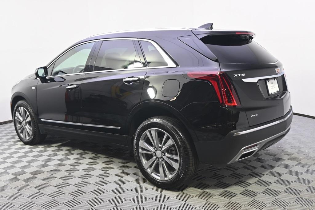 new 2025 Cadillac XT5 car, priced at $61,230