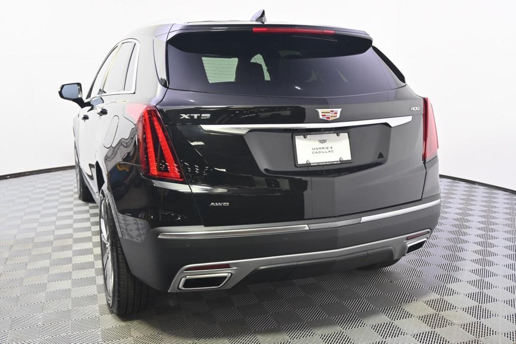 new 2025 Cadillac XT5 car, priced at $61,230